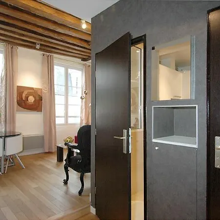 Lägenhet Holidaysinparis-bourg Tibourg Ii